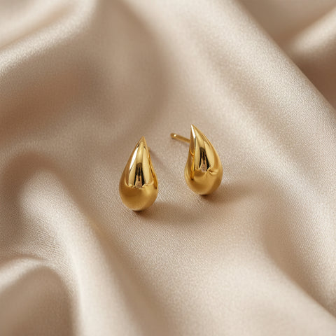 Goud vergulde druppelvormige oorbellen (large)