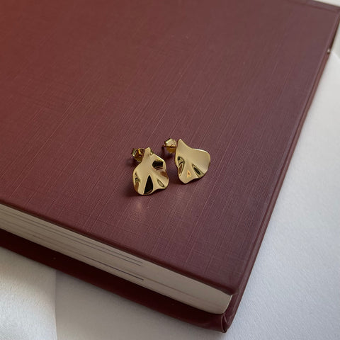 Ohrringe Abstrakte Ohrstecker gold