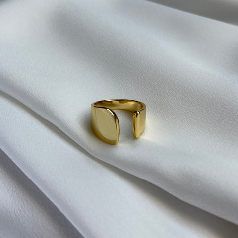 Ring Bold Gold