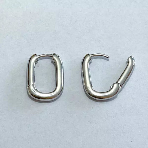 Oorbellen Minimalist square zilver - Studio Mama